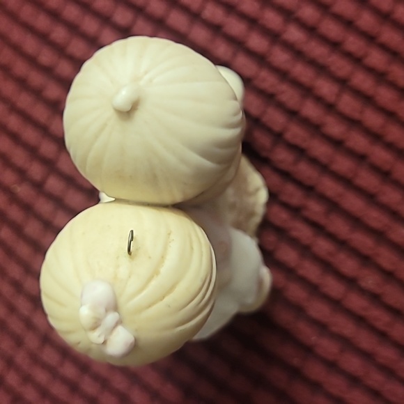 Precious Moments Love One Another Bisque Ornament - Picture 4 of 4